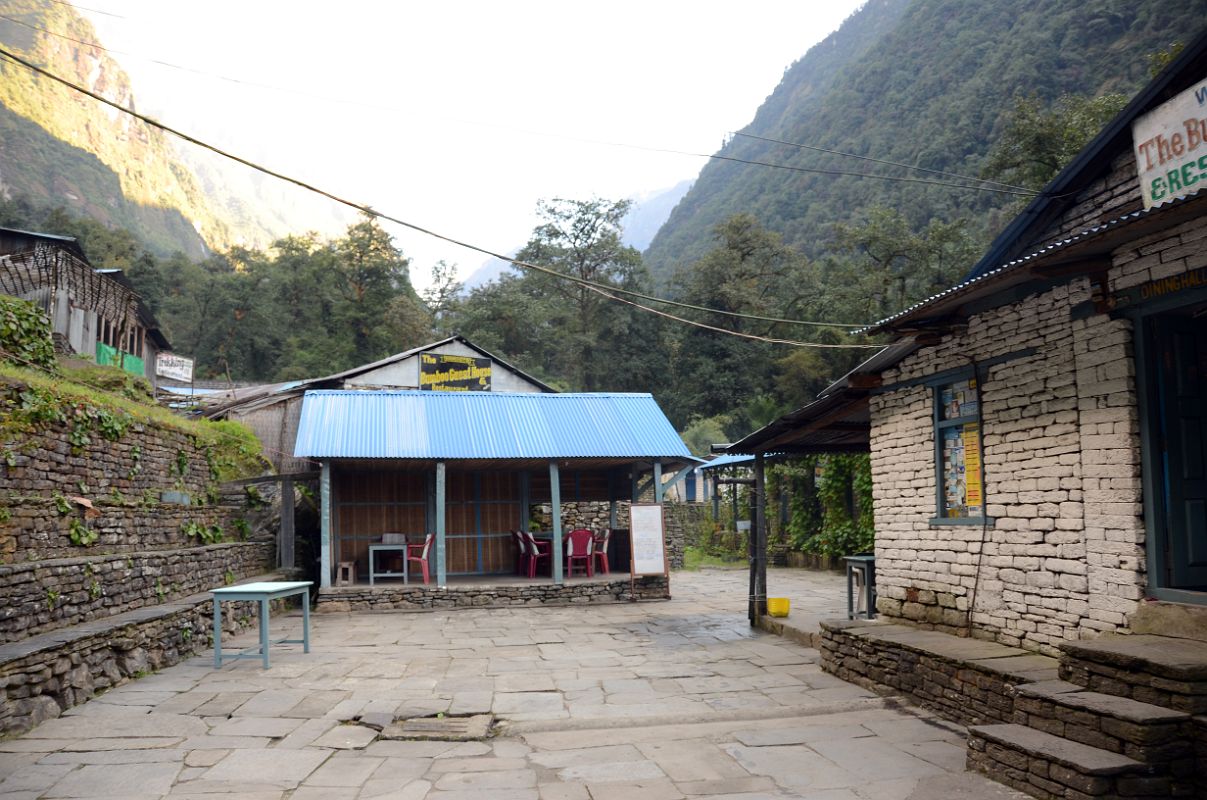 16 Bamboo On Trek To Annapurna Sanctuary 